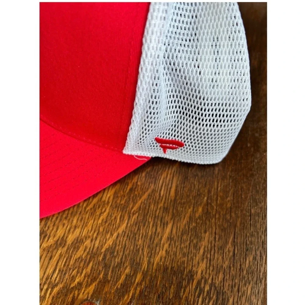 Fanatics Philadelphia Phillies MLB Trucker Hat Red White Mesh Snapback Cap